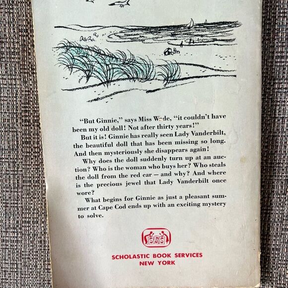 Ginnie and the Mystery Doll By Catherine Woolley Scholastic 1968 - Picture 4 of 6